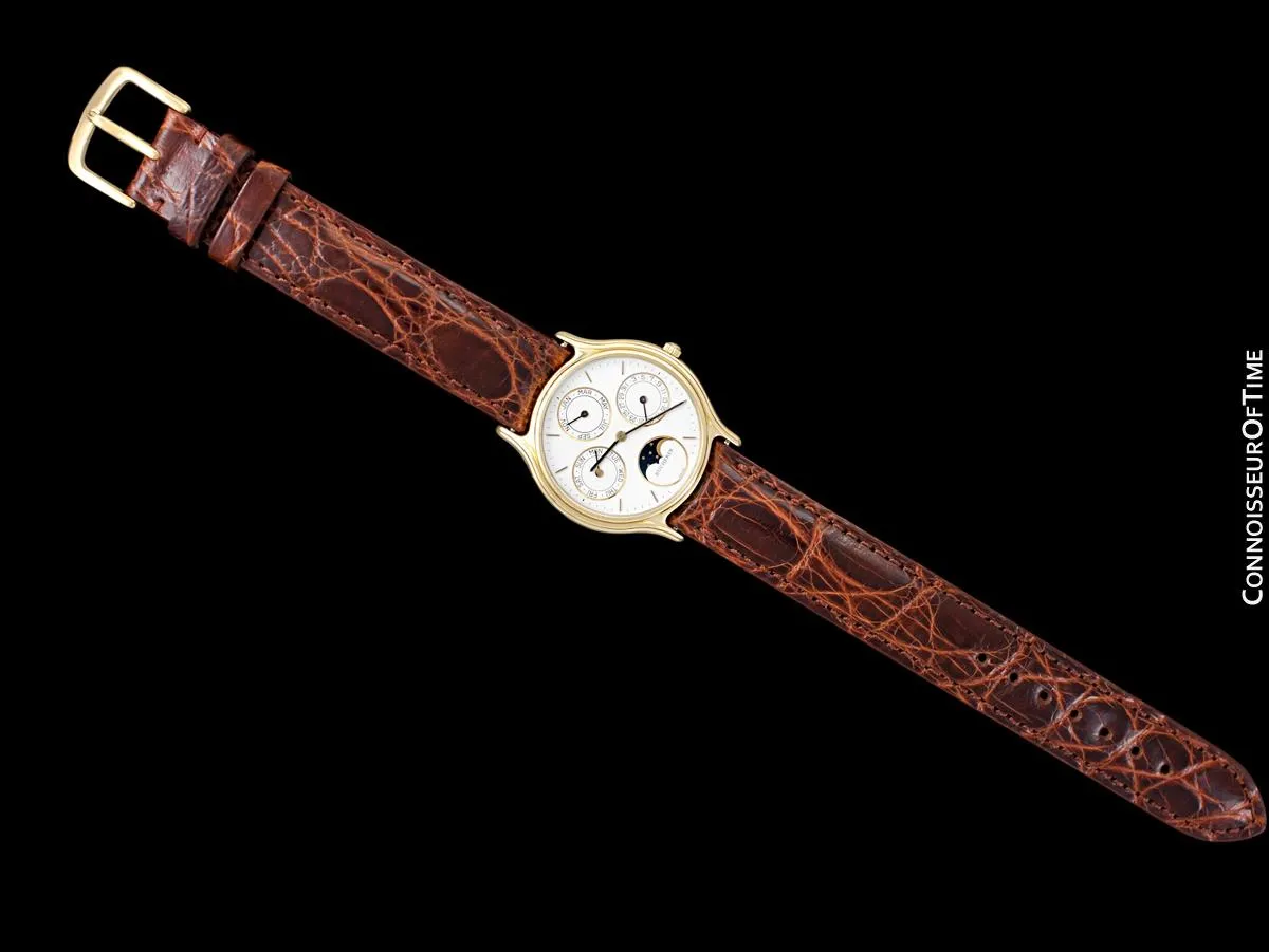 1980's Bucherer Vintage Mens Triple Calendar Quantième with Moonphase - 18K Gold