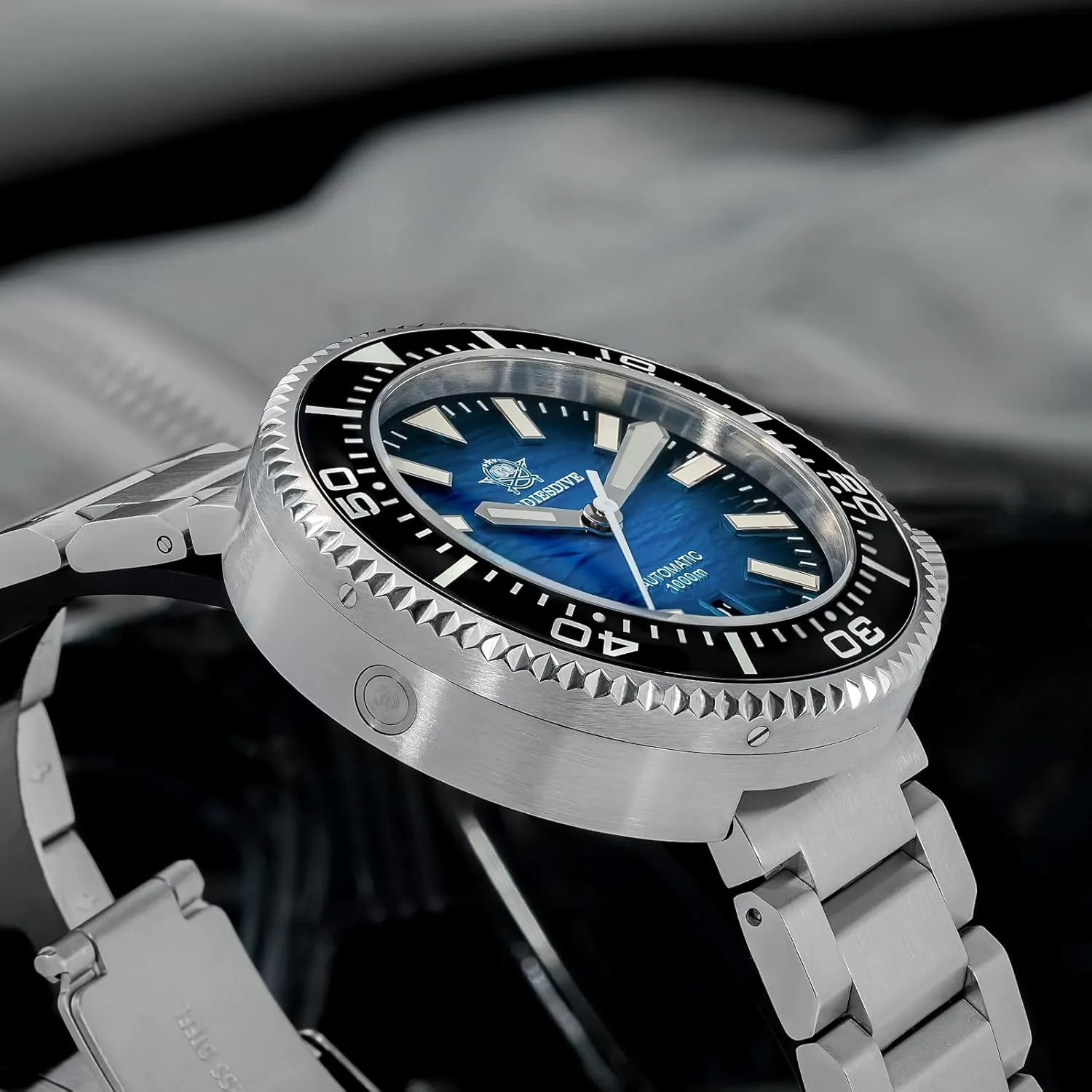 ADDIESDIVE Automatic Dive Watch 1000 M Waterproof Helium Escape Valve NH35A Synthetic Sapphire Scuba Diver Watches for Men