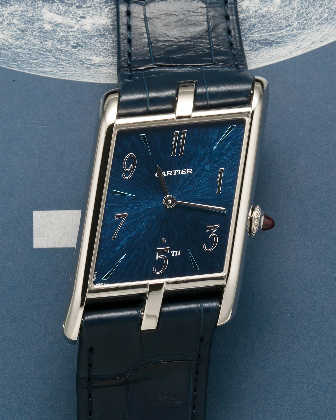 Cartier Tank Asymmetric/Asymetrique 5th Avenue New York Edition Platinum