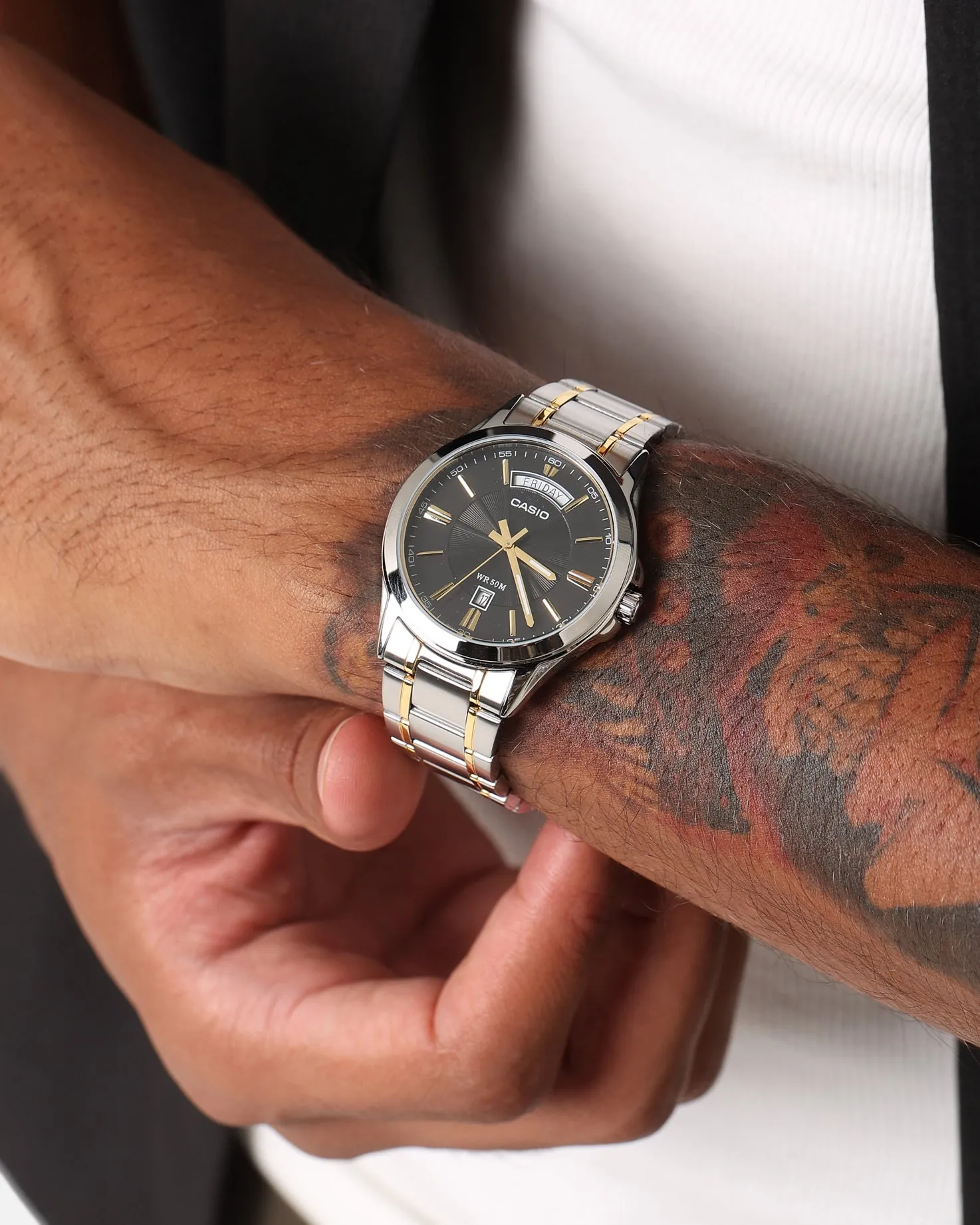 Casio MTP-1381G-1AVDF Watch Silver/Black/Gold