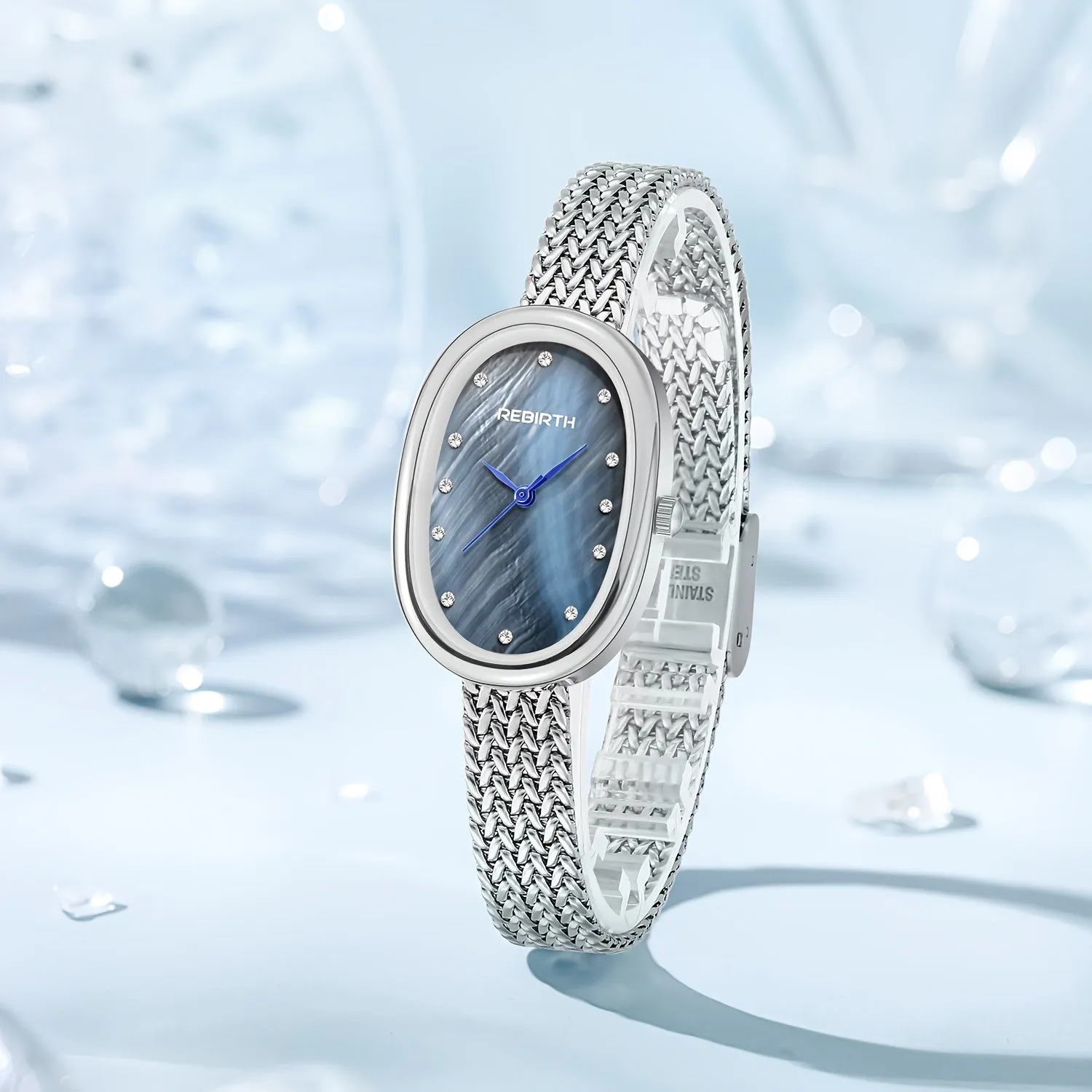 Elegant Oval Quartz Watch with Rhinestone Dial