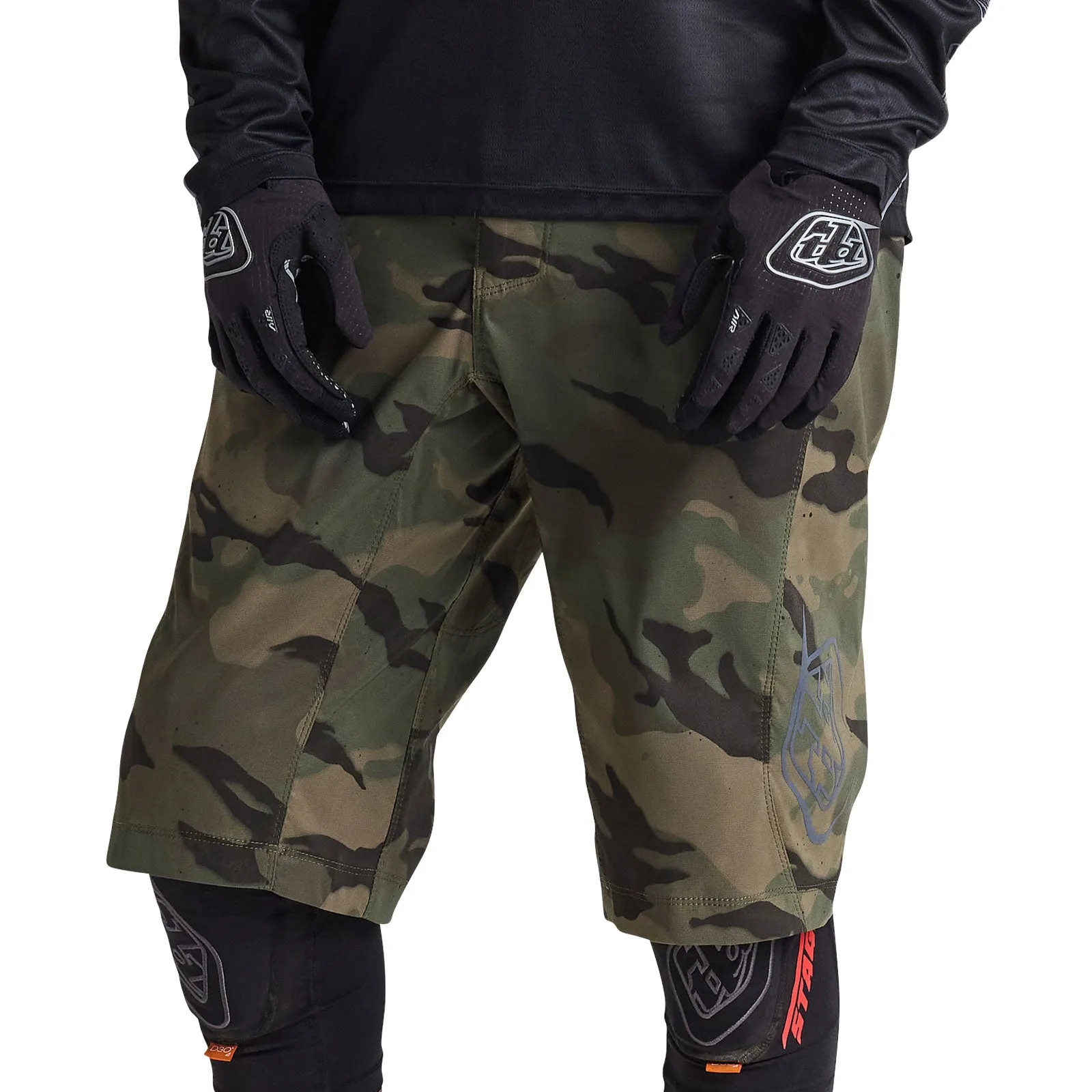 Flowline Short No Liner Spray Camo Army