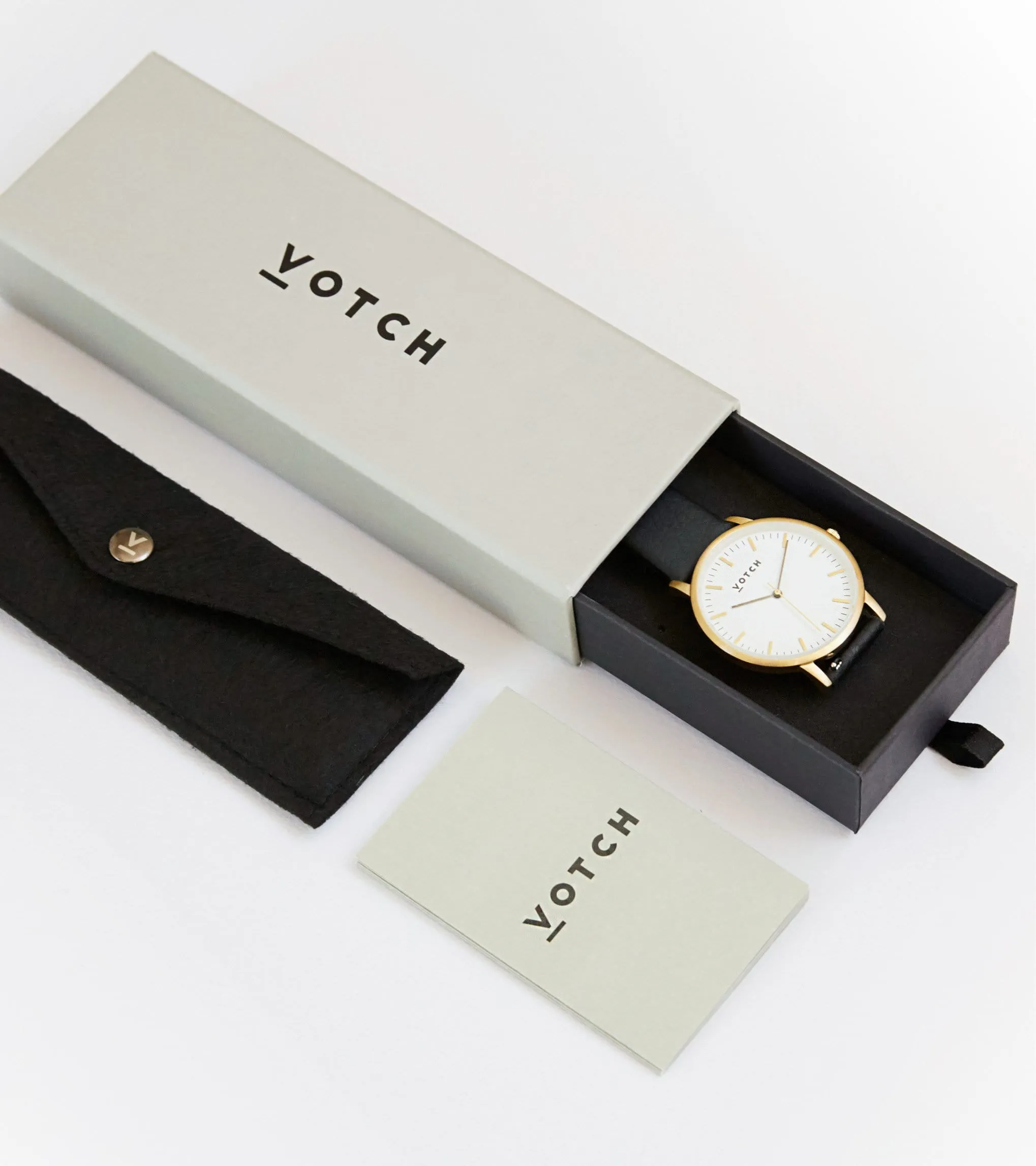 Gold & Piñatex | Moment