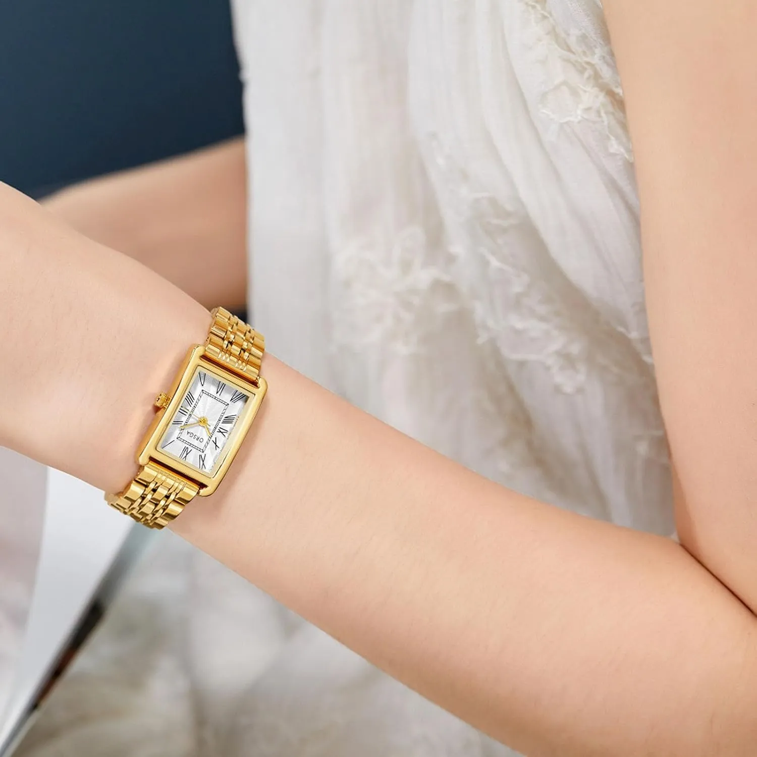Gold Watch for Women, Rectangular Case, Roman Dial, Stainless Steel Bracelet Watches, Water Resistant, Easy Reader Ladies Quartz Wristwatch, Bracelet Adjustment Tool Included