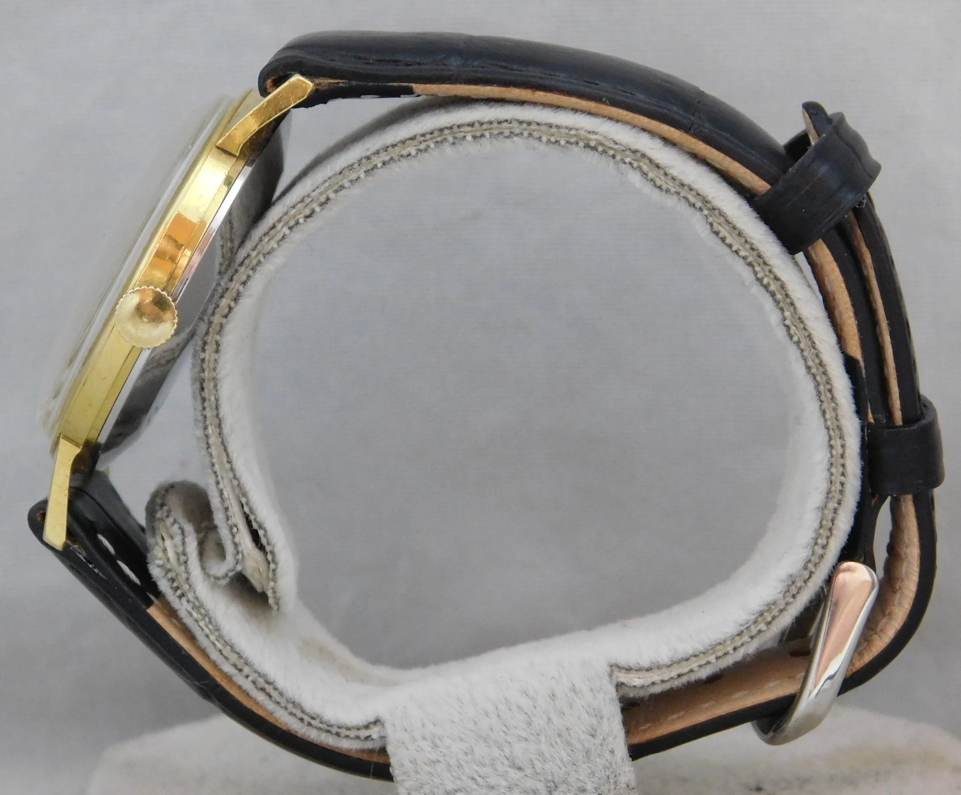 Gruen Precision 510 James Bond 007 Sean Connery Vintage 1960's Mens Watch....33mm