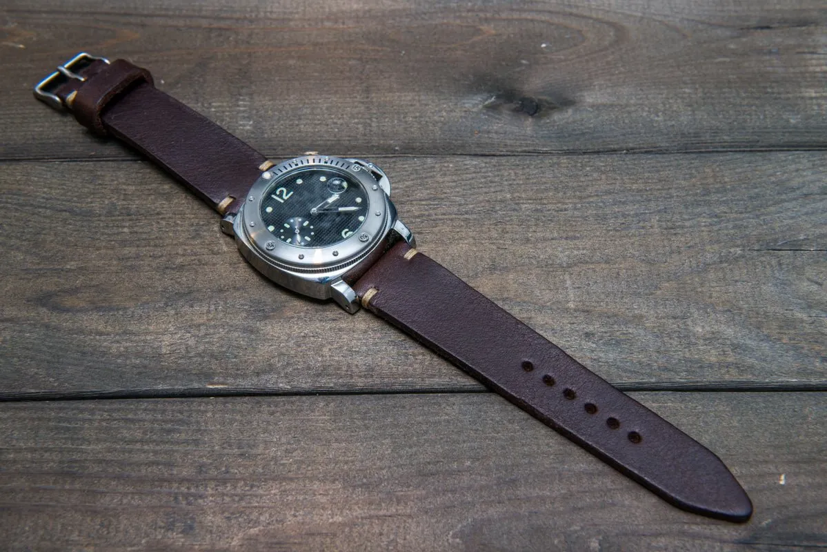 Italian bull tapered leather watch strap 4 mm thick, Brown Castagna Oily, handmade in Finland -  16mm, 17 mm, 18mm, 19 mm, 20mm, 21mm, 22mm, 23 mm, 24mm, 25 mm, 26 mm.