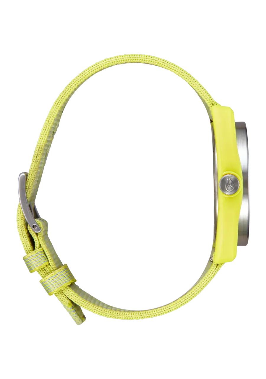 NIXON Light-Wave Watch