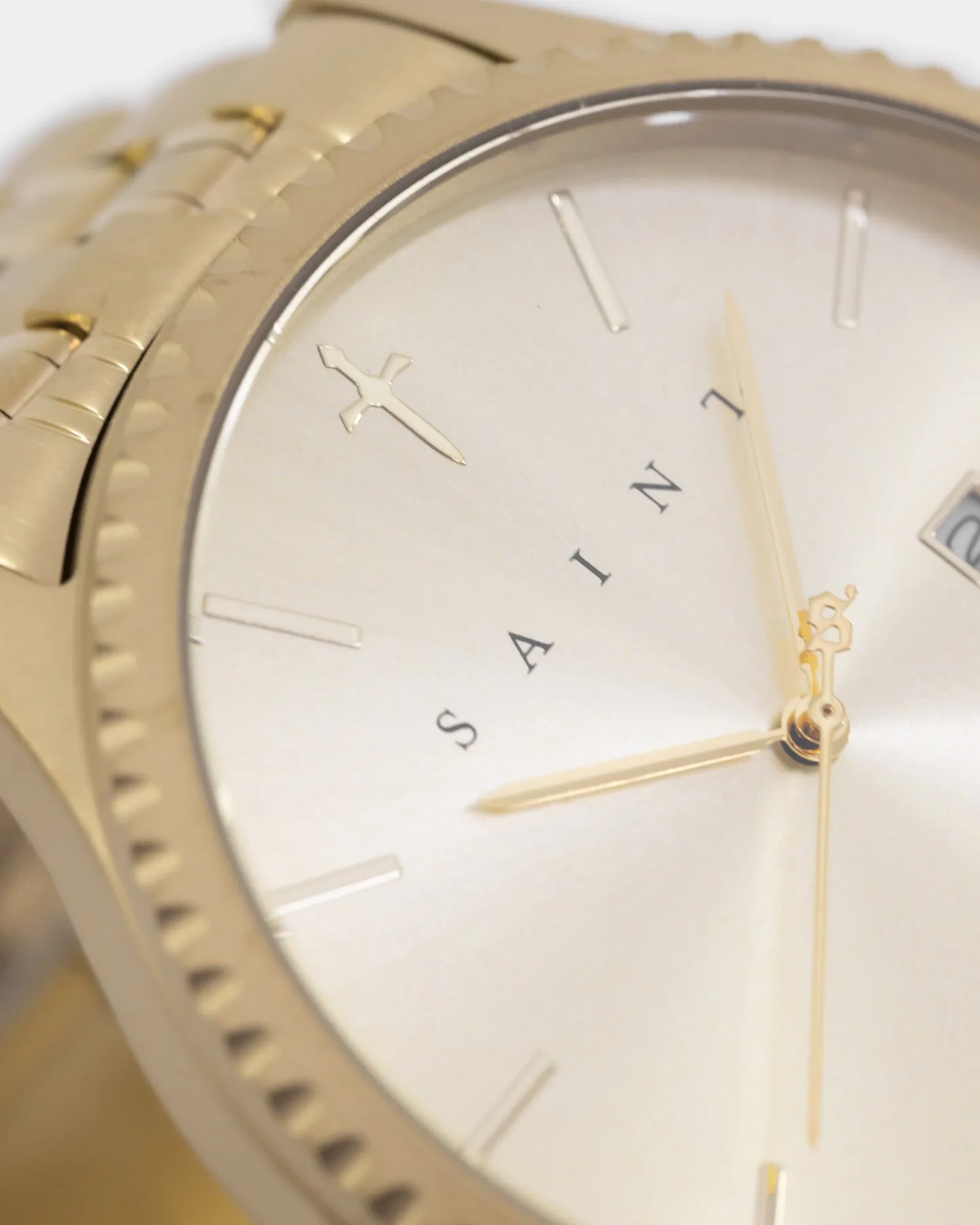 Saint Morta Duradero Watch Gold